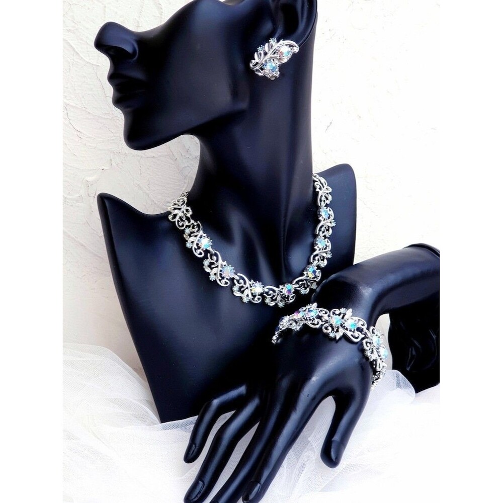 Coro Silver Jewelry Set with Iridescent Accents